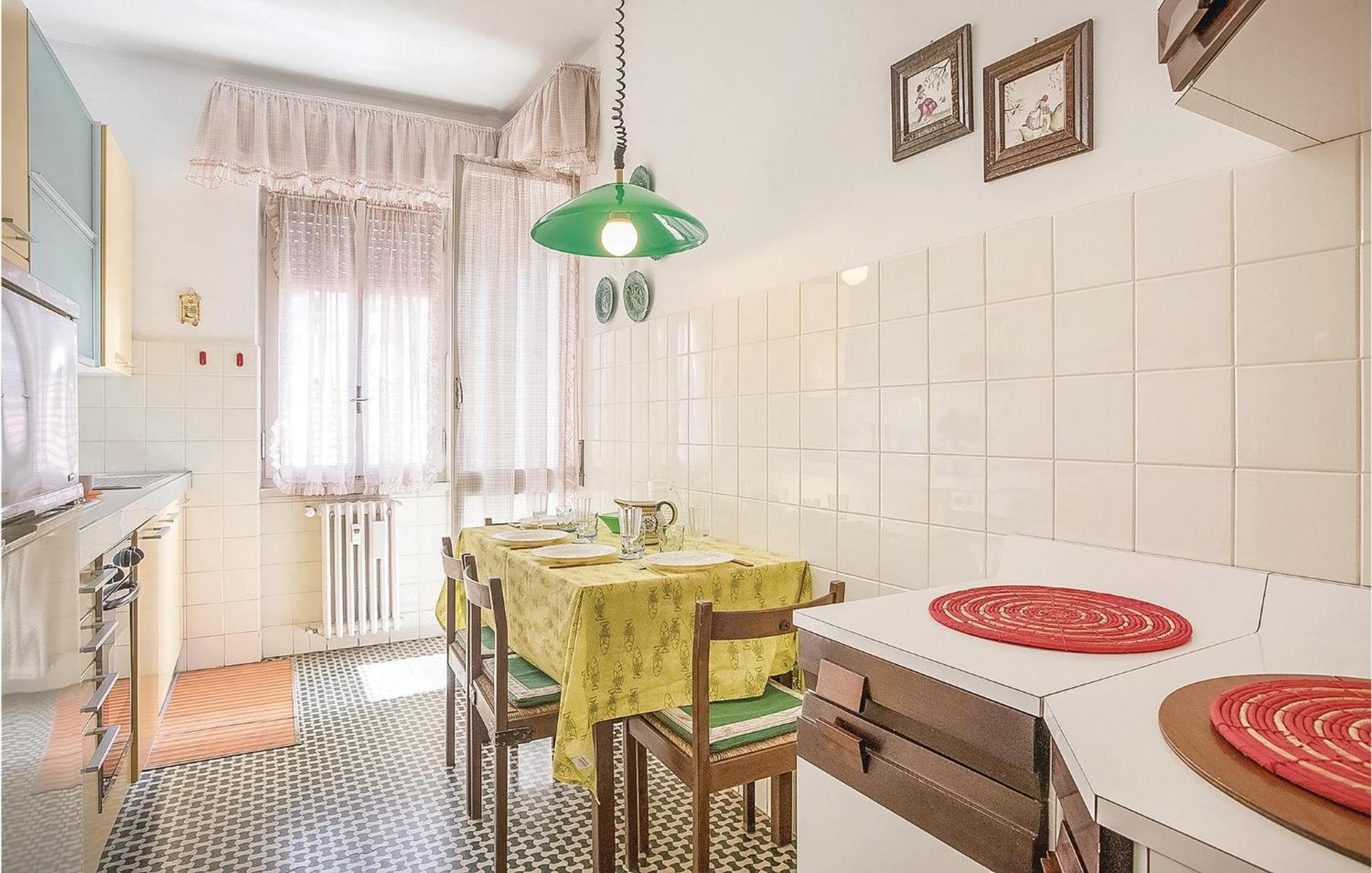 Awesome Apartment In Rapallo Ge With Kitchen SantʼAnna Exteriér fotografie