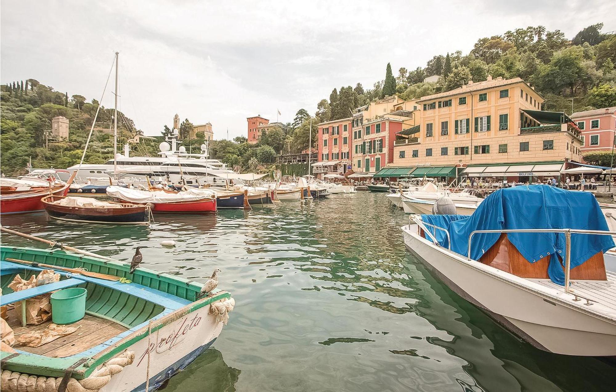 Awesome Apartment In Rapallo Ge With Kitchen SantʼAnna Exteriér fotografie